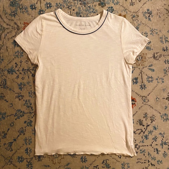 American Eagle white t-shirt - Picture 1 of 4